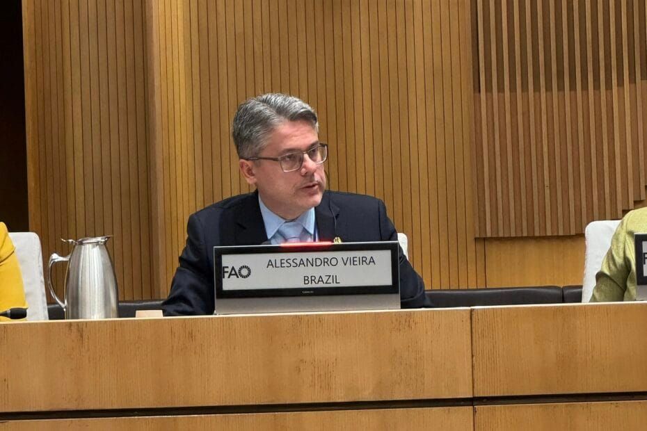 Alessandro Vieira reforça seu compromisso com o combate à fome