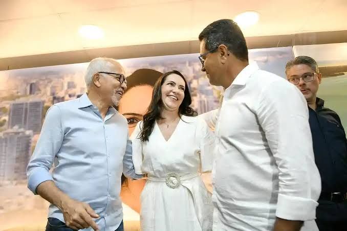 Delegada Danielle apoia Luiz Roberto no segundo turno