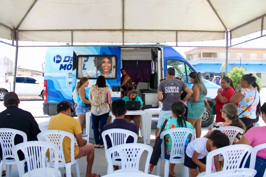 Deso realiza atendimento móvel em Malhador para cadastro no programa tarifa social
