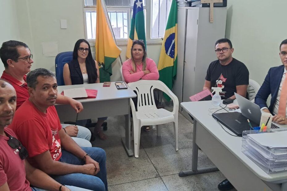 SINTESE e prefeita de Itabi discutem piso salarial