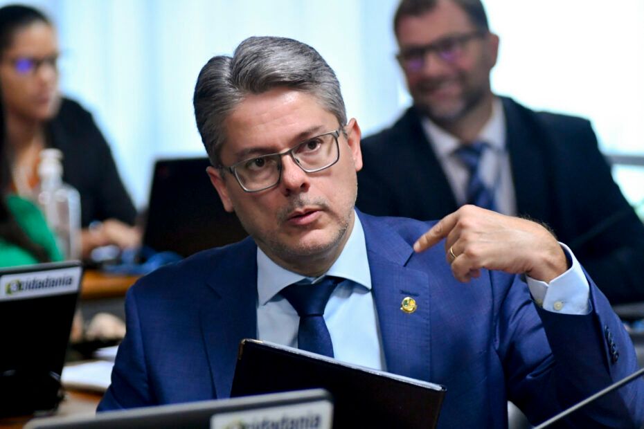 Alessandro Vieira condenado