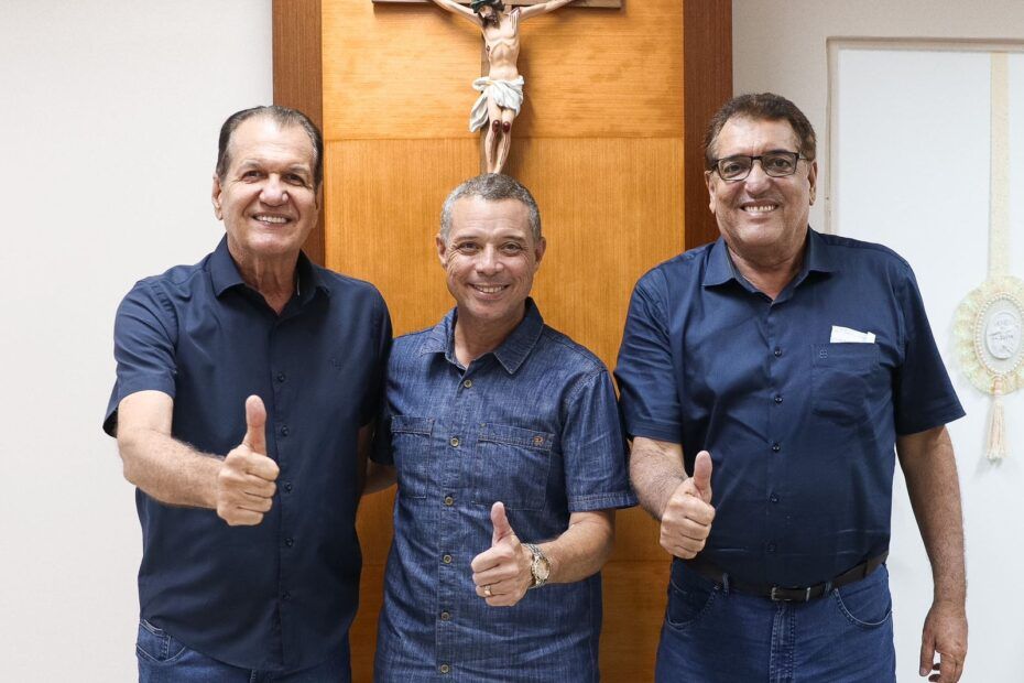 Prefeito Airton Martins se reúne com o governador obras