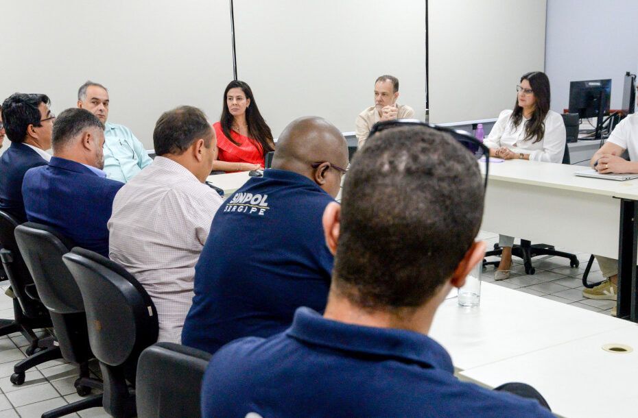 Governo de Sergipe reafirma compromisso com policiais civis e apresenta benefícios retroativos