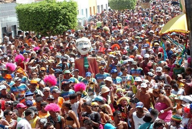 Abertura do carnaval de Neópolis