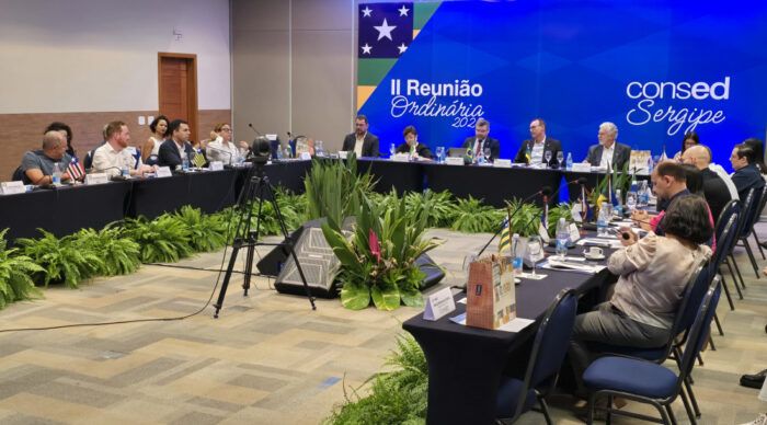 reunião do Consed em Aracaju