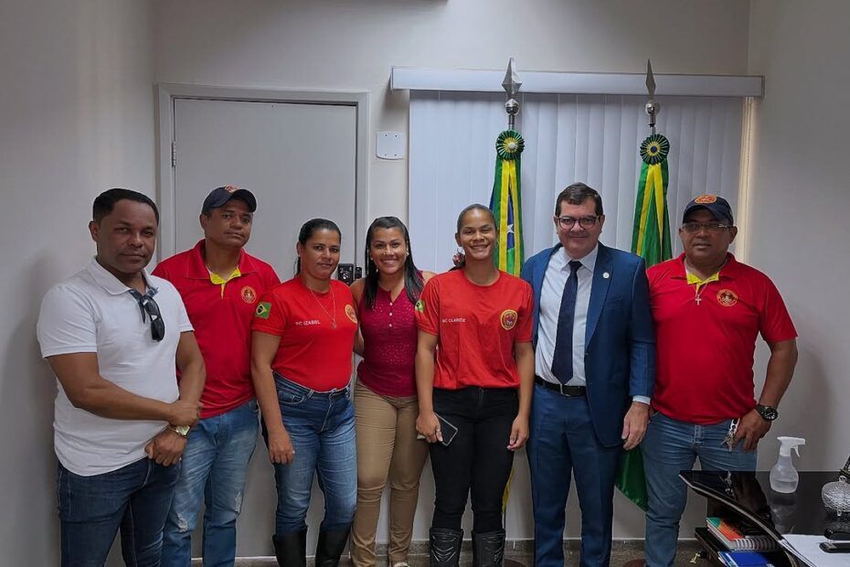 bombeiros civis de Japoatã