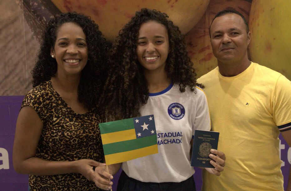 Sergipe realiza sonho de estudantes e emociona pais com programa de intercâmbio internacional