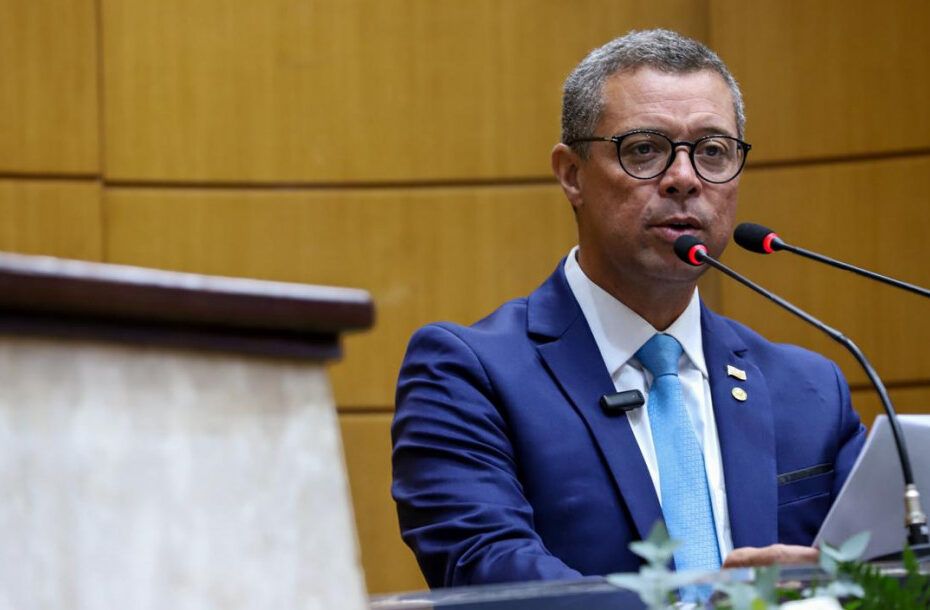 Governador de Sergipe reage a falas de Mamãe Falei