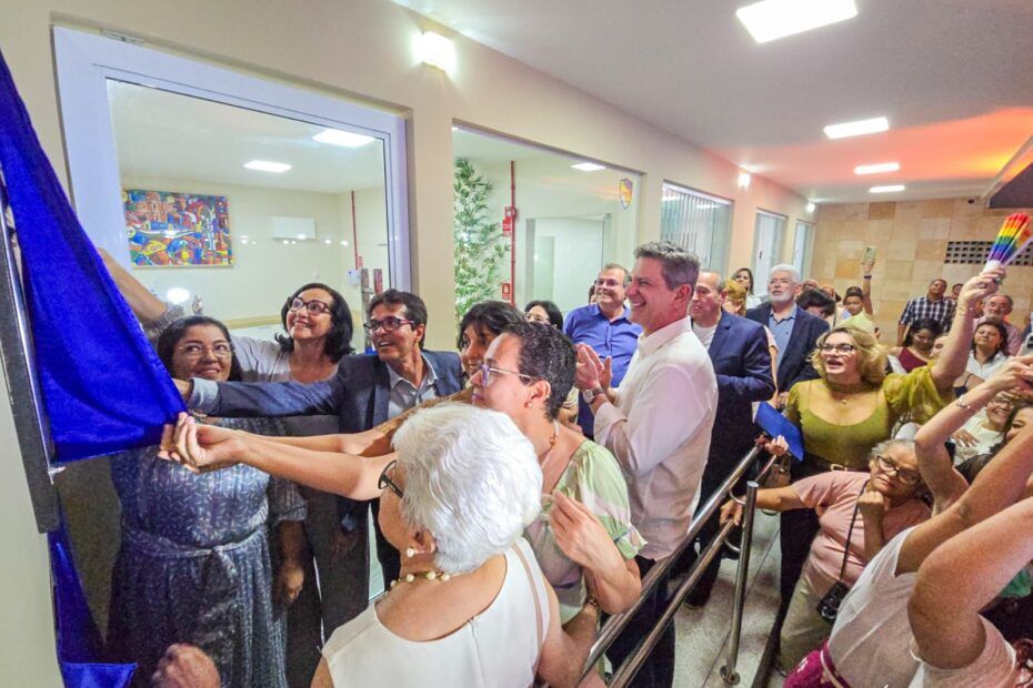 Senador Rogério Carvalho participa da inauguração da nova Casa de Apoio da AMO em Aracaju