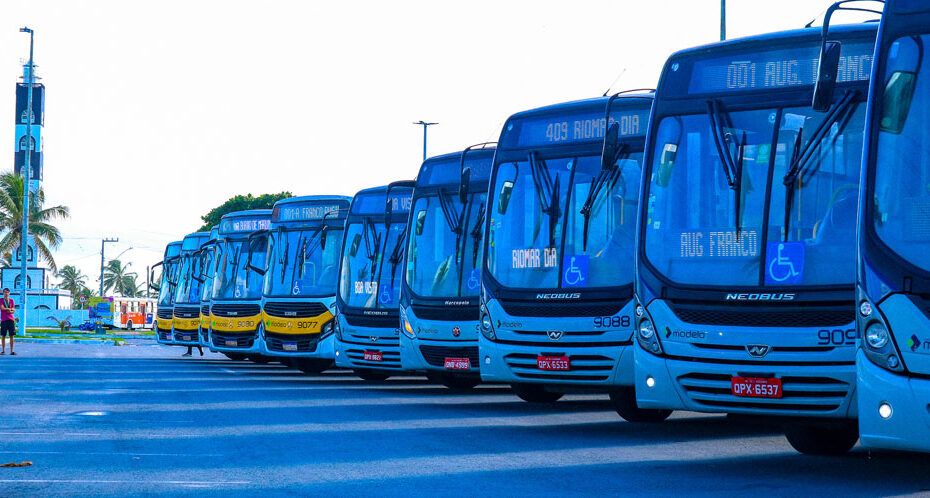 Novas leis em Aracaju exigem placas informativas e divulgação de laudos no transporte público