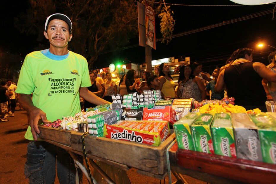 Último dia para ambulantes de Aracaju garantirem vaga no Pré-Caju 2025