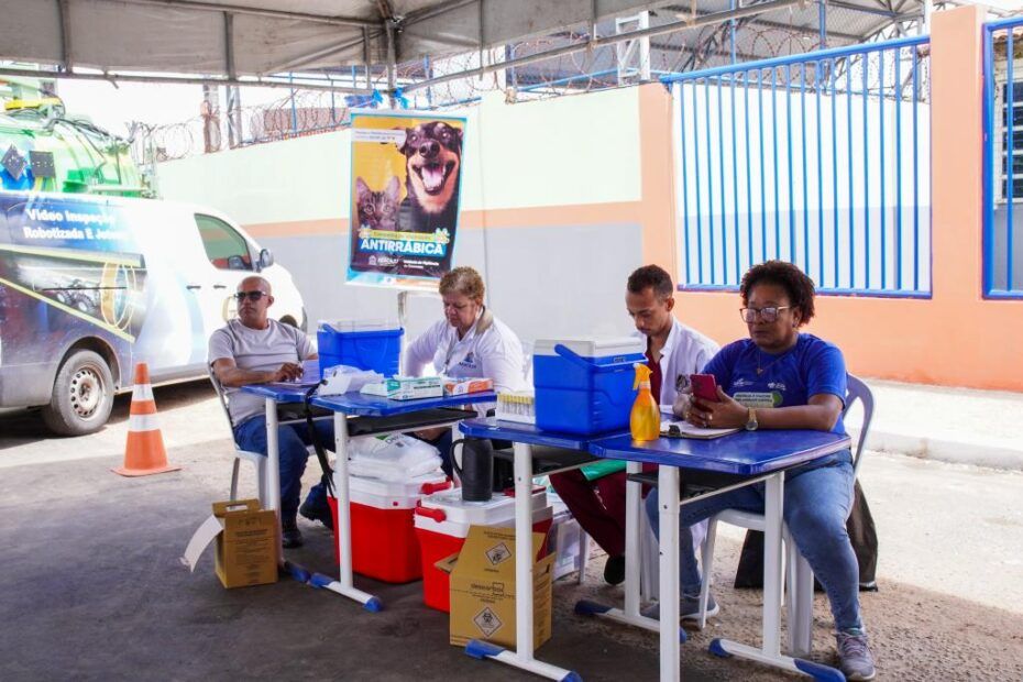Saúde Aracaju realiza campanha de vacinação antirrábica em 29 bairros neste sábado
