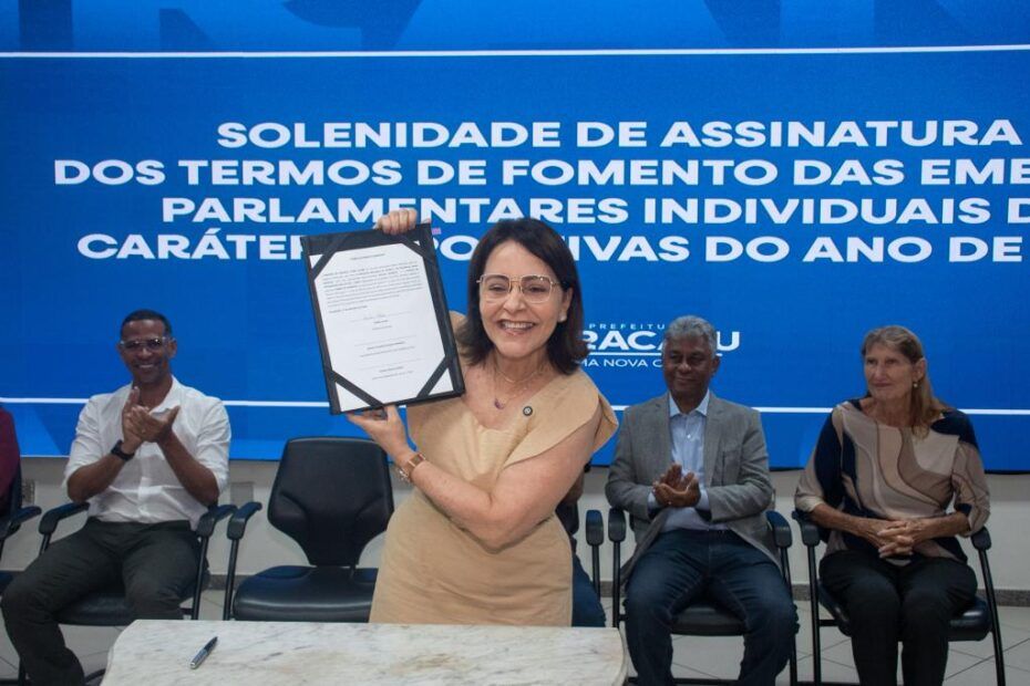 Prefeita Emília libera R$ 1,4 milhão em emendas parlamentares para instituições sociais