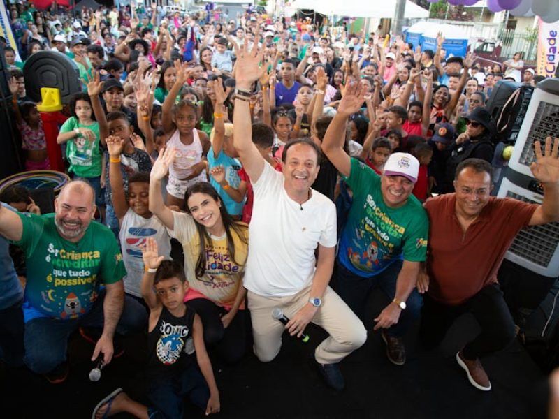 Yandra Moura leva Programa FelizCidade ao bairro Industrial em Aracaju