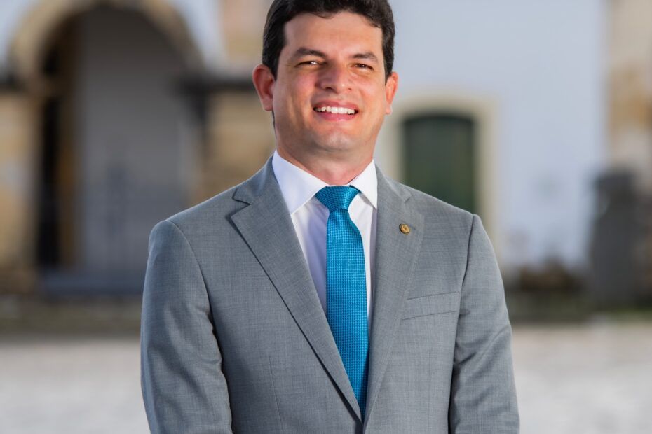 Deputado Paulo Júnior reforça compromisso com São Cristóvão e destina mais de R$ 4 milhões em emendas para saúde, infraestrutura e cultura