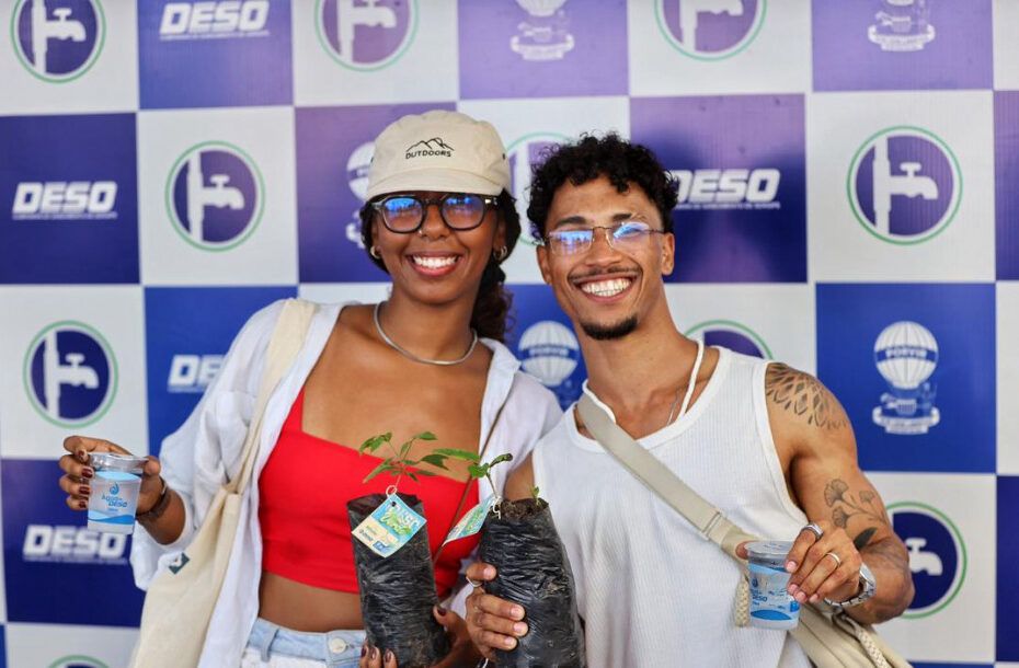 Deso marca presença no Fasc 2025 com ações de sustentabilidade e hidratação gratuita